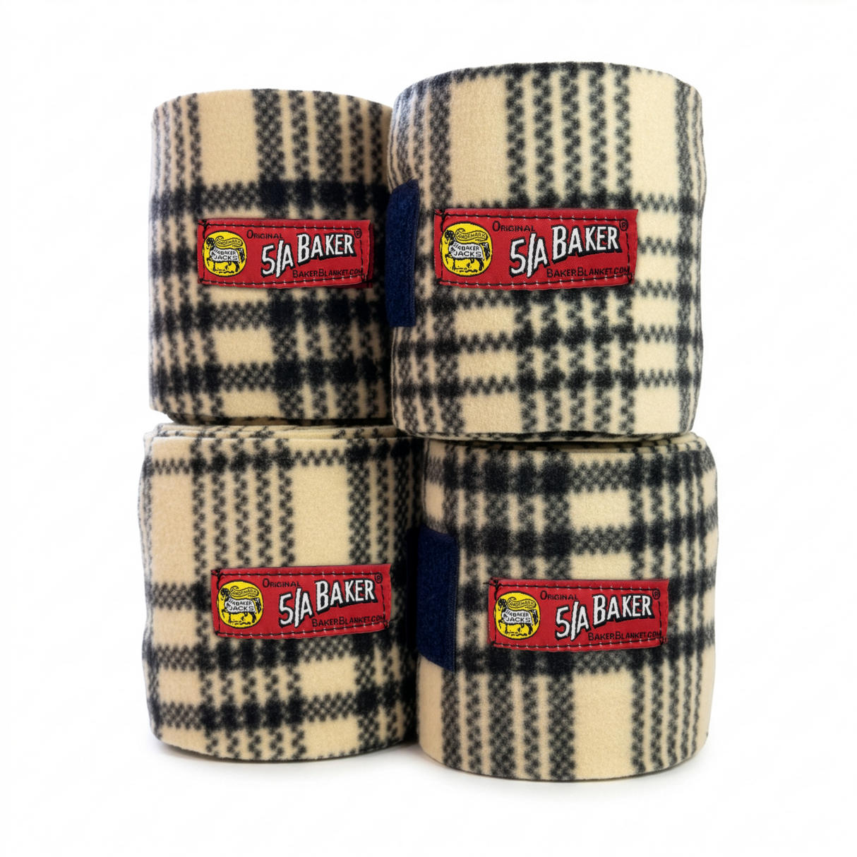 Tres rollos de vendas polo 5/A Baker BakerFleece con su etiqueta de marca