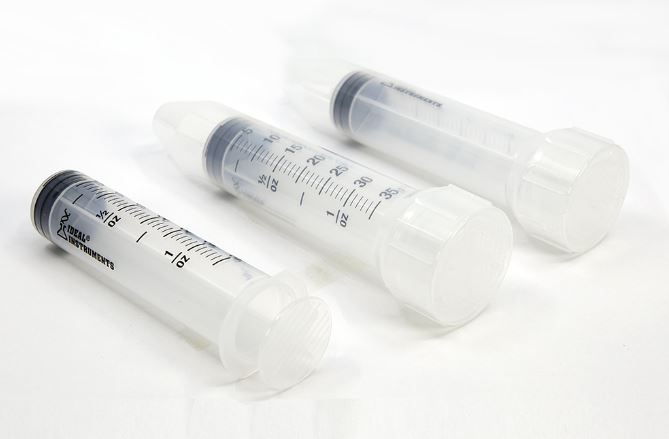 JERINGAS DESECHABLES DE EMPAQUE DURO LUER LOCK X UNIDAD