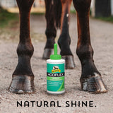 Cascos de caballo con brillo natural tras la aplicación de Hooflex All Natural